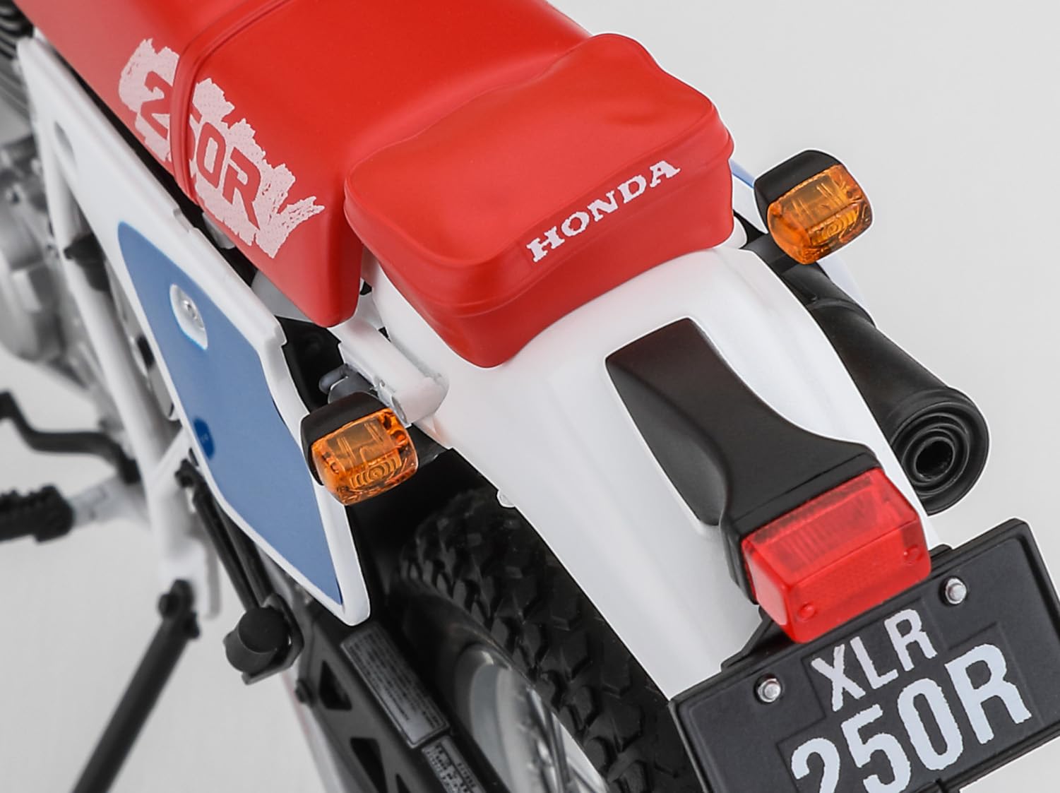 Hasegawa 1/12 Honda XLR250R (MD22) 1991 Plastic Model BK18